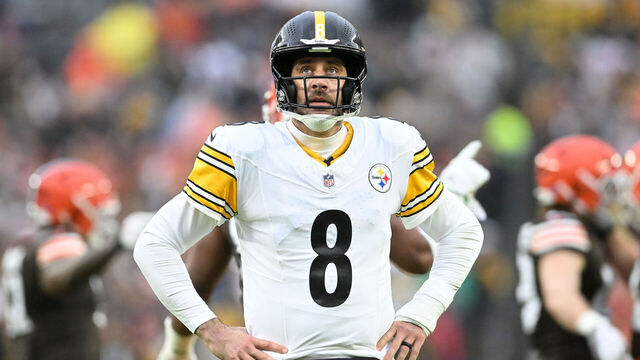 CLEVELAND, OHIO - DECEMBER 28: Aaron Rodgers #8 of the Pittsburgh Steelers reacts during the first quarter of the game Cleveland Browns at Huntington Bank Field on December 28, 2025 in Cleveland, Ohio.