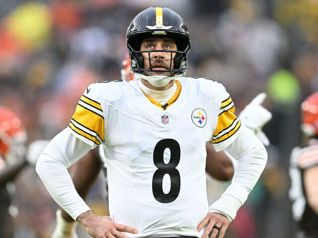 CLEVELAND, OHIO - DECEMBER 28: Aaron Rodgers #8 of the Pittsburgh Steelers reacts during the first quarter of the game Cleveland Browns at Huntington Bank Field on December 28, 2025 in Cleveland, Ohio.