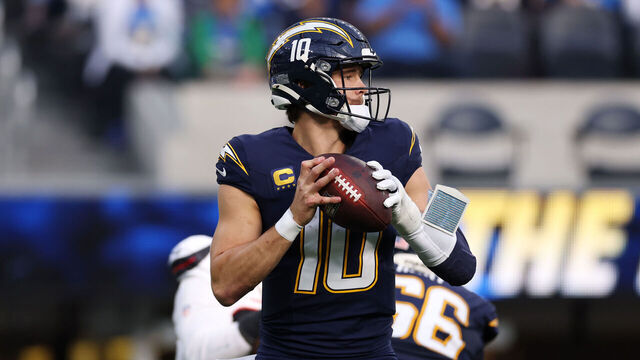 INGLEWOOD, CALIFORNIA - DECEMBER 27: Justin Herbert #10 of the Los Angeles Chargers looks to pass in the first quarter against the Houston Texans at SoFi Stadium on December 27, 2025 in Inglewood, California.
