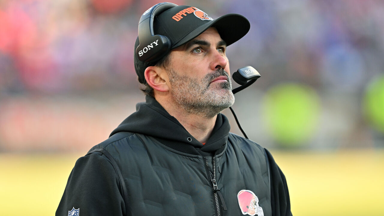CLEVELAND, OHIO - DECEMBER 21: Head coach Kevin Stefanski of the Cleveland Browns looks on in the third quarter of the game against the Buffalo Bills at Huntington Bank Field on December 21, 2025 in Cleveland, Ohio.
