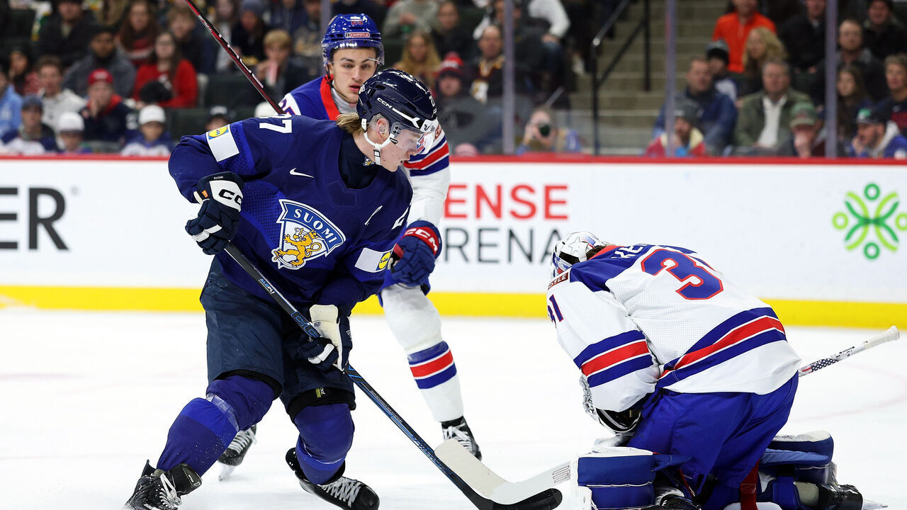 ST PAUL, MINNESOTA - JANUARY 02: Nick Kempf #31 of the United States makes a save against Julius Miettinen #27 of Finland in the second period of a quarterfinal game during the IIHF World Junior Hockey Championship at Grand Casino Arena on January 02, 2026 in St Paul, Minnesota.