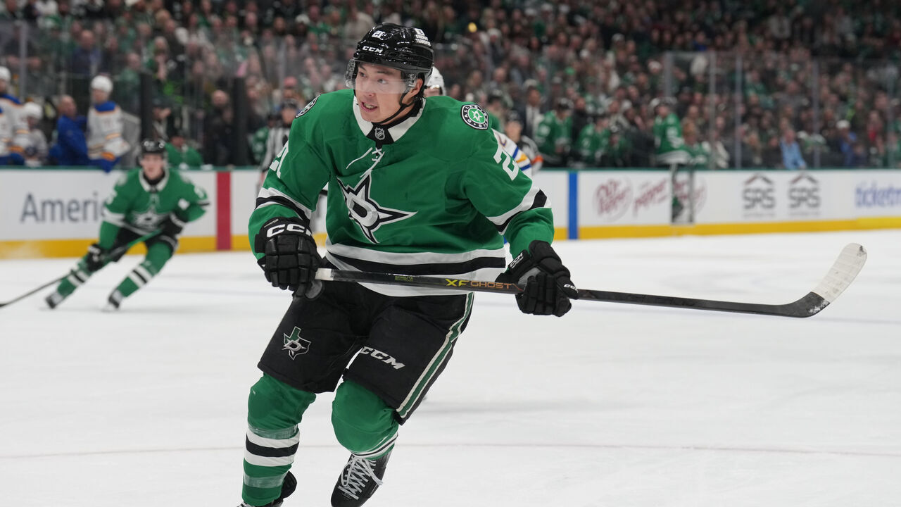 DALLAS, TX - DECEMBER 31: Jason Robertson #21 of the Dallas Stars skates against the Buffalo Sabers at the American Airlines Center on December 31, 2025 in Dallas, Texas.