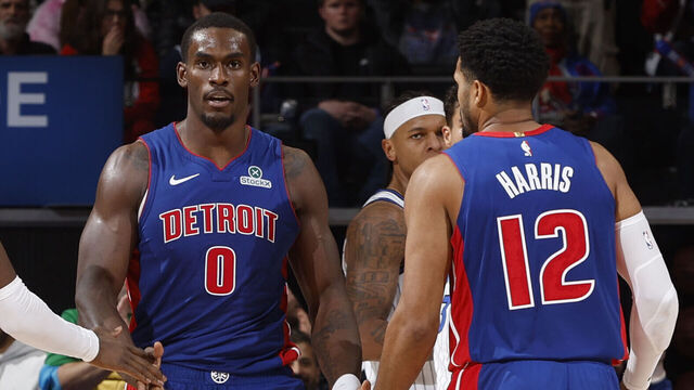 DETROIT, MI - OCTOBER 29: Jalen Duren #0, Tobias Harris #12, Caris LeVert #8, and Javonte Green #31 of the Detroit Pistons high five during the game against the Orlando Magic on October 29, 2025 at Little Caesars Arena in Detroit, Michigan. NOTE TO USER: User expressly acknowledges and agrees that, by downloading and/or using this photograph, User is consenting to the terms and conditions of the Getty Images License Agreement. Mandatory Copyright Notice: Copyright 2025 NBAE