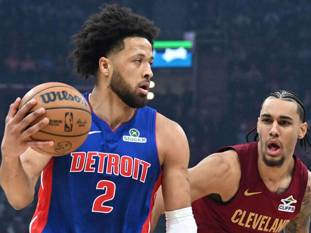 CLEVELAND, OH - JANUARY 4: Cade Cunningham #2 of the Detroit Pistons drives to the basket during the game against the Cleveland Cavaliers on January 4, 2026 at Rocket Arena in Cleveland, Ohio. NOTE TO USER: User expressly acknowledges and agrees that, by downloading and/or using this Photograph, user is consenting to the terms and conditions of the Getty Images License Agreement. Mandatory Copyright Notice: Copyright 2026 NBAE