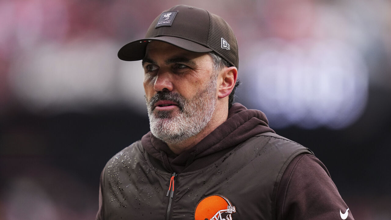 CLEVELAND, OHIO - DECEMBER 28: Kevin Stefanski of the Cleveland Browns looks on from the field during an NFL football game against the Pittsburgh Steelers at Huntington Bank Field on December 28, 2025 in Cleveland, Ohio.