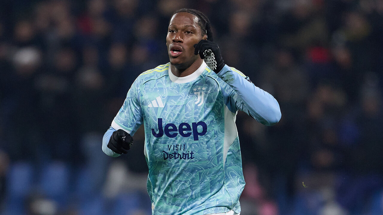 REGGIO EMILIA, ITALY - JANUARY 06: Jonathan David of Juventus celebrates after scoring his team's third goal during the Serie A match between US Sassuolo Calcio and Juventus FC at Mapei Stadium Citta del Tricolore on January 06, 2026 in Reggio Emilia, Italy.