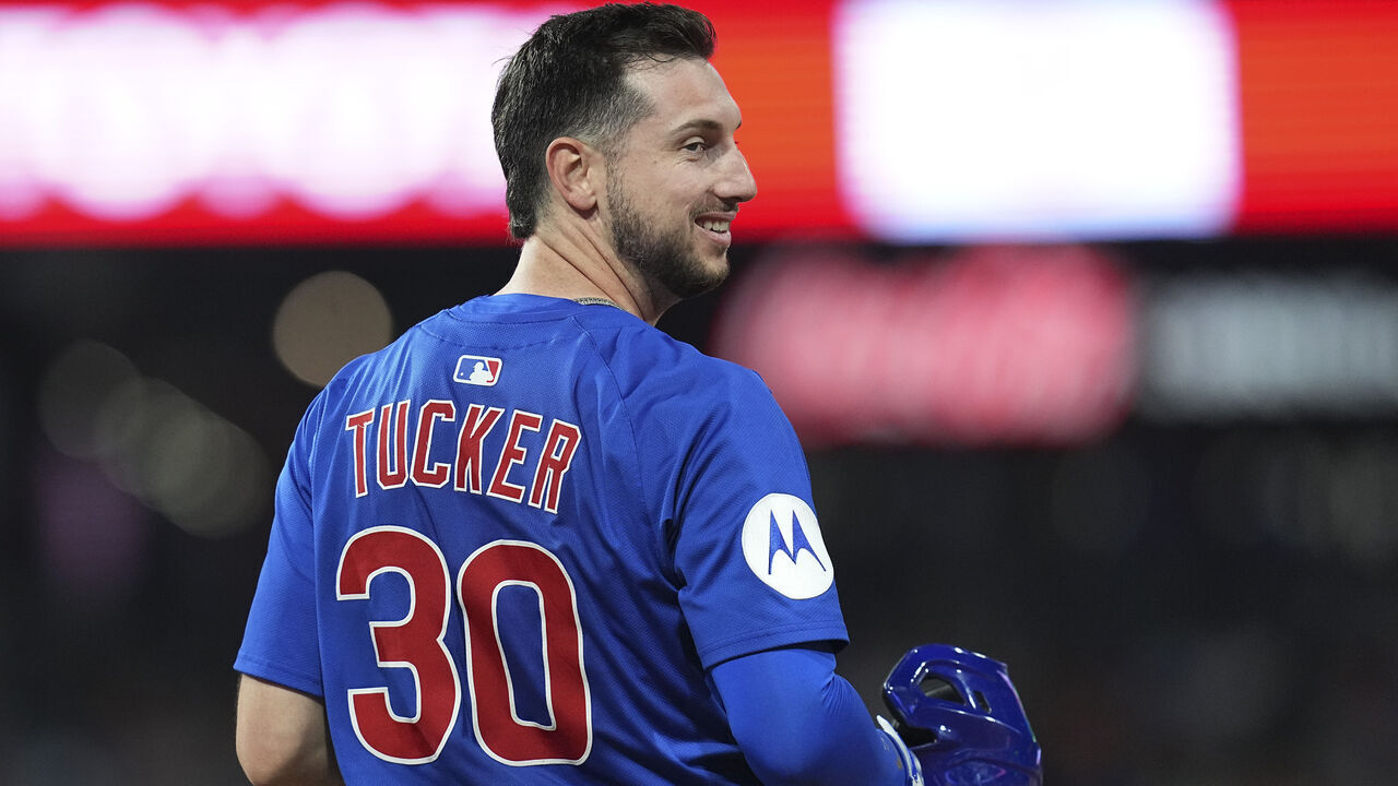 PHILADELPHIA, PENNSYLVANIA - JUNE 9: Kyle Tucker #30 of the Chicago Cubs looks on against the Philadelphia Phillies at Citizens Bank Park on June 9, 2025 in Philadelphia, Pennsylvania. The Phillies defeated the Cubs 4-3 in extra innings.
