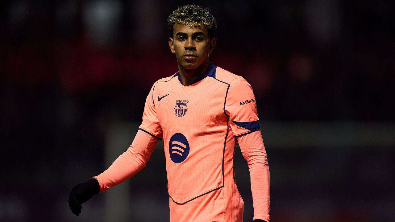 GUADALAJARA, SPAIN - DECEMBER 16: Lamine Yamal of FC Barcelona looks on during the Copa del Rey match between CD Guadalajara and FC Barcelona at Estadio Pedro Escartin on December 16, 2025 in Guadalajara, Spain.