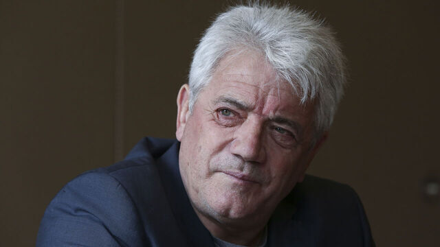 Retired football player Kevin Keegan, poses for a photography at Hong Kong Football Club in Happy Valley. 07FEB17 SCMP / Jonathan Wong