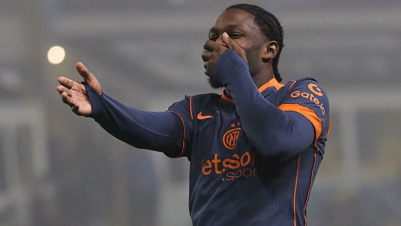 PARMA, ITALY - JANUARY 07: Marcus Thuram of FC Internazionale celebrates after scoring his team's second goal during the Serie A match between Parma Calcio 1913 and FC Internazionale at Stadio Ennio Tardini on January 07, 2026 in Parma, Italy.