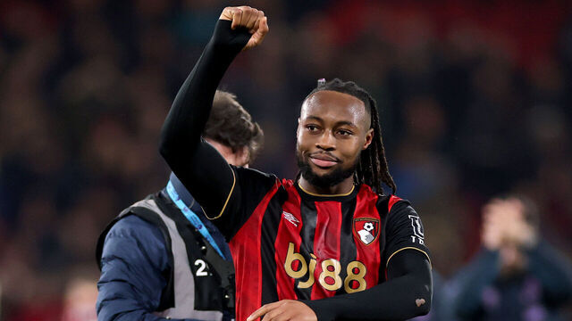BOURNEMOUTH, ENGLAND - JANUARY 07: Antoine Semenyo of AFC Bournemouth acknowledges the fans after the Premier League match between Bournemouth and Tottenham Hotspur at Vitality Stadium on January 07, 2026 in Bournemouth, England.