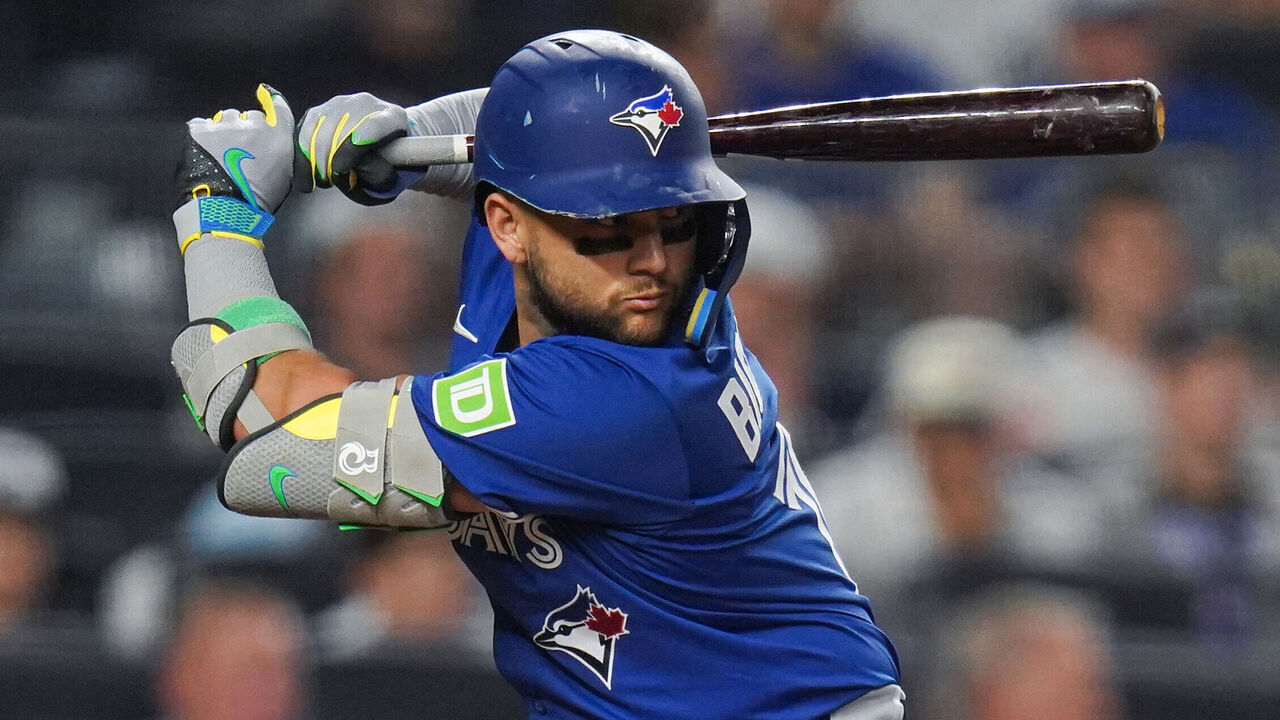 NEW YORK, NY - SEPTEMBER 05: Bo Bichette #11 of the Toronto Blue Jays bats during the game between the Toronto Blue Jays and the New York Yankees at Yankee Stadium on Friday, September 5, 2025 in New York, New York.