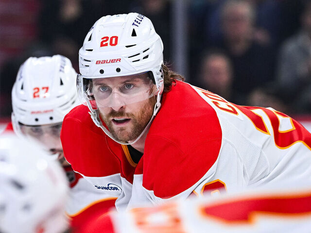 MONTREAL, QC - JANUARY 07: Calgary Flames left wing Blake Coleman (20) waits for a face-off during the Calgary Flames versus the Montreal Canadiens game on January 07, 2026, at Bell Centre in Montreal, QC