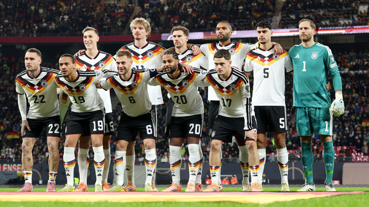 LEIPZIG, GERMANY - NOVEMBER 17: Players of Germany pose for a team photograph prior to the FIFA World Cup 2026 qualifier match between Germany and Slovakia at Red Bull Arena on November 17, 2025 in Leipzig, Germany.