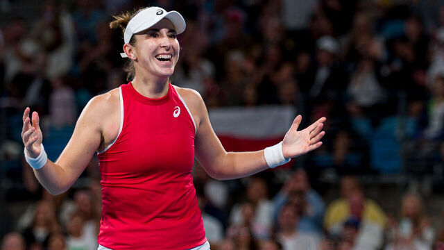 SYDNEY, AUSTRALIA - JANUARY 11: Belinda Bencic of Team Switzerland celebrates victory in the Women's Final Match against Iga Swiatek of Team Poland during the United Cup at Ken Rosewall Arena on January 11, 2026 in Sydney, Australia.