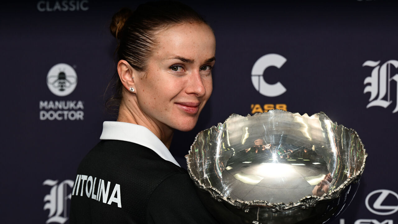 AUCKLAND, NEW ZEALAND - JANUARY 11: Elina Svitolina of the Ukraine wears an All Blacks rugby jersey to her press conference after winning the singles final against Xinyu Wang of China during day 7 of the 2025 ASB Classic at ASB Tennis Centre on January 11, 2026 in Auckland, New Zealand.