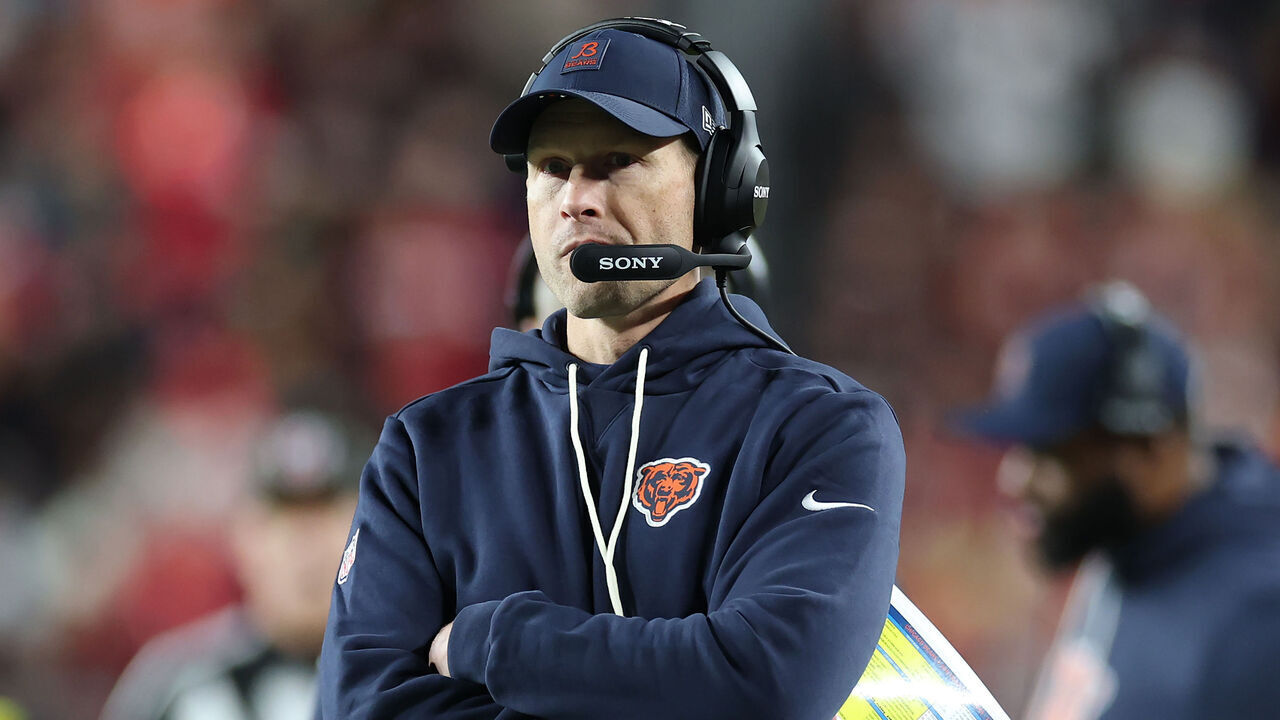 SANTA CLARA, CALIFORNIA - DECEMBER 28: Head coach Ben Johnson of the Chicago Bears looks on against the San Francisco 49ers during the first quarter of the game at Levi's Stadium on December 28, 2025 in Santa Clara, California.