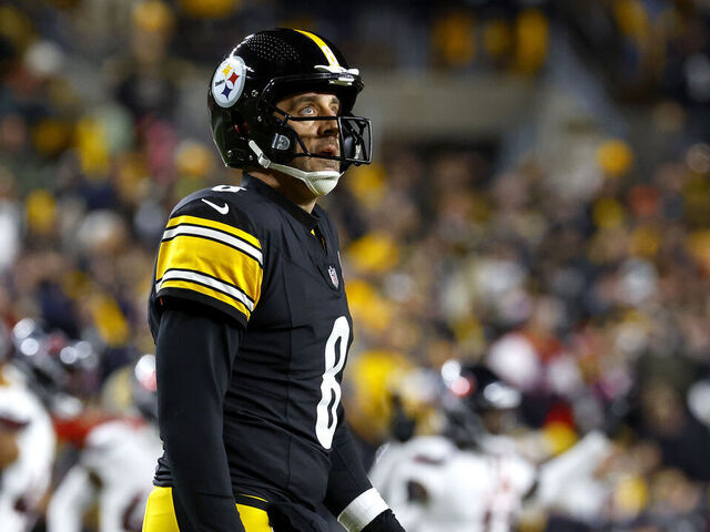 PITTSBURGH, PENNSYLVANIA - JANUARY 12: Aaron Rodgers #8 of the Pittsburgh Steelers reacts in the third quarter of an NFL wild card playoff game against the Houston Texans at Acrisure Stadium on January 12, 2026 in Pittsburgh, Pennsylvania.