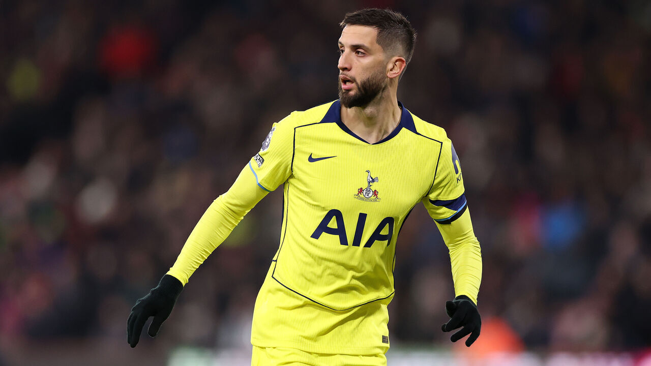 BOURNEMOUTH, ENGLAND - JANUARY 07: Rodrigo Bentancur of Tottenham Hotspur during the Premier League match between Bournemouth and Tottenham Hotspur at Vitality Stadium on January 07, 2026 in Bournemouth, England.