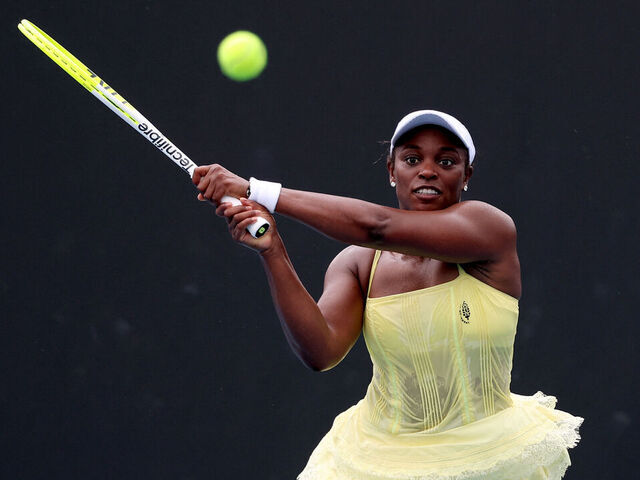 USA's Sloane Stephens hits a return to Italy's Lucia Bronzetti during their women's singles qualifying match in Melbourne on January 15, 2026, ahead of the Australian Open tennis tournament starting on January 18. / -- IMAGE RESTRICTED TO EDITORIAL USE - STRICTLY NO COMMERCIAL USE --