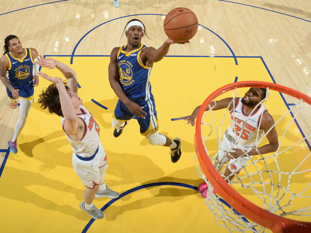 SAN FRANCISCO, CA - JANUARY 15: Jimmy Butler III #10 of the Golden State Warriors drives to the basket during the game against the New York Knicks on January 15, 2026 at Chase Center in San Francisco, California. NOTE TO USER: User expressly acknowledges and agrees that, by downloading and or using this photograph, user is consenting to the terms and conditions of Getty Images License Agreement. Mandatory Copyright Notice: Copyright 2026 NBAE
