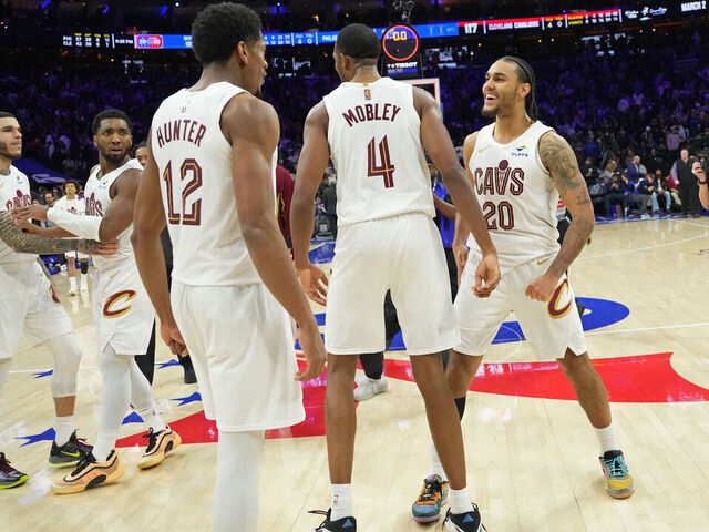 PHILADELPHIA, PA - JANUARY 16: The Cleveland Cavaliers celebrate after the game against the Philadelphia 76ers on January 16, 2026 at the Wells Fargo Center in Philadelphia, Pennsylvania NOTE TO USER: User expressly acknowledges and agrees that, by downloading and/or using this Photograph, user is consenting to the terms and conditions of the Getty Images License Agreement. Mandatory Copyright Notice: Copyright 2026 NBAE