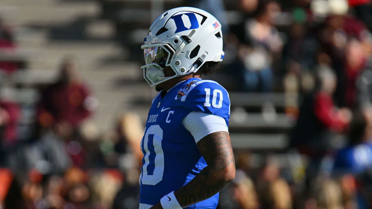 EL PASO, TEXAS - DECEMBER 31: Quarterback Darian Mensah #10 of the Duke Blue Devils warms up before the Tony The Tiger Sun Bowl game against the Arizona State Sun Devils at Sun Bowl Stadium on December 31, 2025 in El Paso, Texas. The Blue Devils defeated the Sun Devils 42-39.