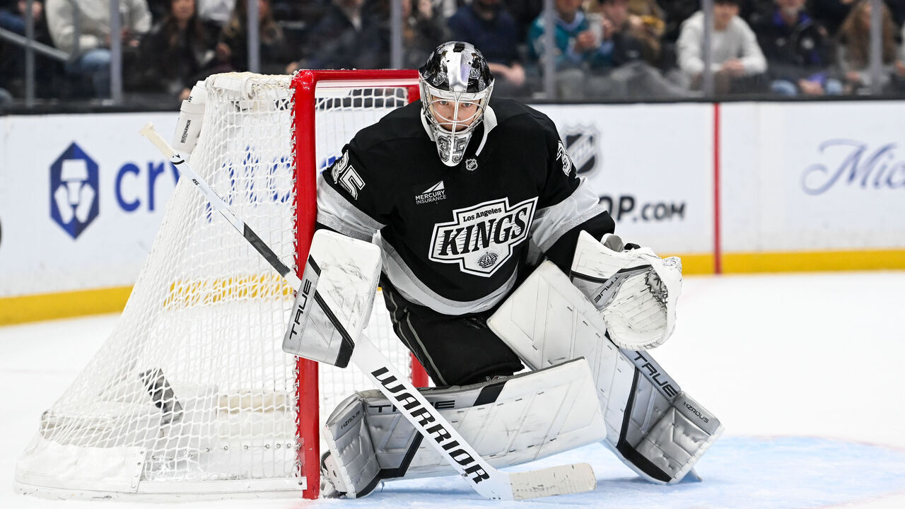 LOS ANGELES, CA - JANUARY 7: Darcy Kuemper #35 of the Los Angeles Kings protects the goal during overtime against the San Jose Sharks at Crypto.com Arena on January 7, 2026 in Los Angeles, California.