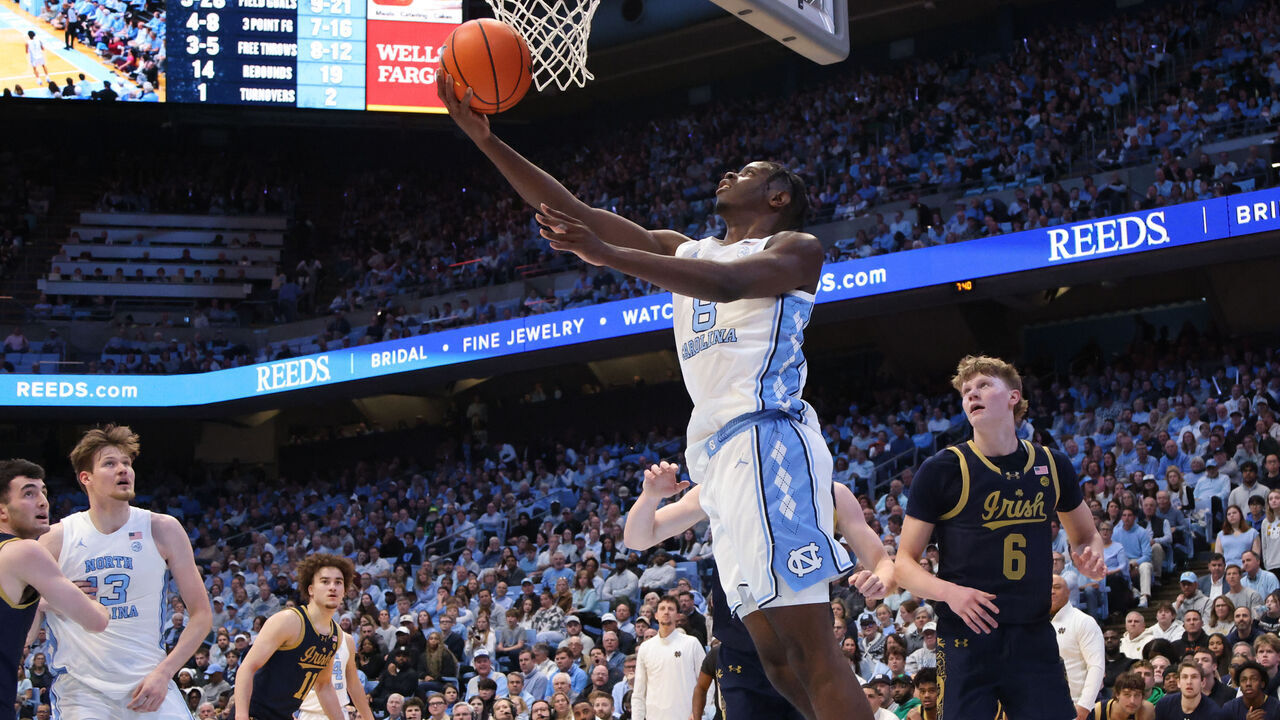 CHAPEL HILL, NC - JANUARY 21: Caleb Wilson #8 of the North Carolina Tar Heels gets the layup during the college basketball game between the Notre Dame Fighting Irish and the North Carolina Tar Heels on January 21, 2026 at the Dean Smith Center in Chapel Hill, NC.