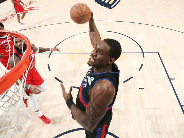 NEW ORLEANS, LA - JANUARY 21: Jalen Duren #0 of the Detroit Pistons drives to the basket during the game against the New Orleans Pelicans on January 21, 2026 at the Smoothie King Center in New Orleans, Louisiana. Mandatory Copyright Notice: Copyright 2026 NBAE