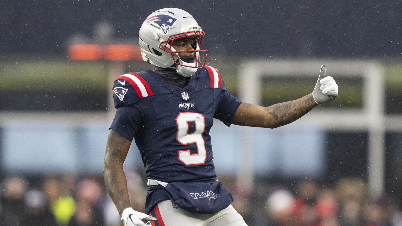 FOXBOROUGH, MASSACHUSETTS - JANUARY 18: Kayshon Boutte #9 of the New England Patriots signals as he lines up during an NFC Divisional Playoff game against the Houston Texans at Gillette Stadium on January 18, 2026 in Foxborough, Massachusetts.