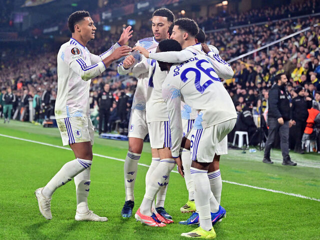 ISTANBUL, TURKIYE - JANUARY 22: Aston Villa's Jadon Sancho (19) celebrates after scoring a goal during the UEFA Europa League match against Fenerbahce at Chobani Stadium in Istanbul, Turkiye, on January 22, 2026.