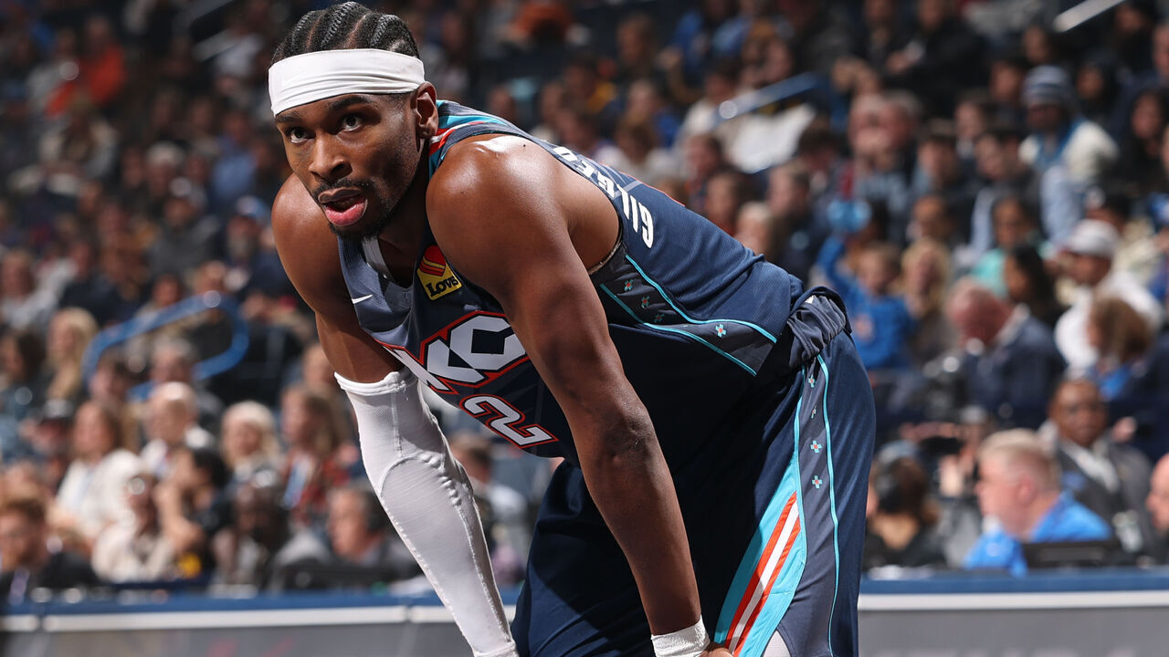 OKLAHOMA CITY, OK - JANUARY 23: Shai Gilgeous-Alexander #2 of the Oklahoma City Thunder looks on during the game against the Indiana Pacers on January 23, 2026 at Paycom Center in Oklahoma City, Oklahoma. Mandatory Copyright Notice: Copyright 2026 NBAE