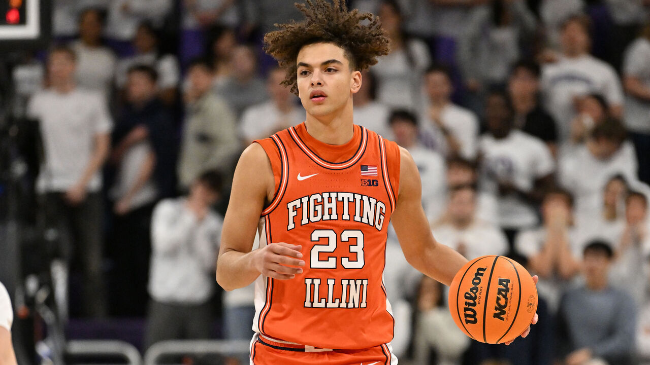 EVANSTON, IL - JANUARY 14: Illinois Fighting Illini guard Keaton Wagler (23) controls the ball during a college basketball game between the Illinois Fighting Illini and the Northwestern Wildcats on January 14, 2026, at Welsh-Ryan Arena in Evanston, IL.