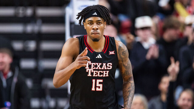 LUBBOCK, TEXAS - JANUARY 24: JT Toppin #15 of the Texas Tech Red Raiders points to a teammate during the second half of the game against the Houston Cougars at United Supermarkets Arena on January 24, 2026 in Lubbock, Texas.