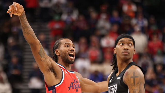 INGLEWOOD, CALIFORNIA - JANUARY 25: Kawhi Leonard #2 of the Los Angeles Clippers reacts during the first half of their game against the Brooklyn Nets at Intuit Dome on January 25, 2026 in Inglewood, California.