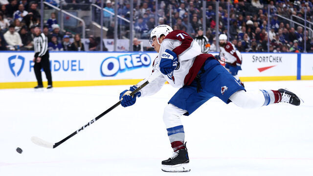 TORONTO, ON - JANUARY 25: Sam Malinski #70 of the Colorado Avalanche shoots the puck in the first period during a game against the Toronto Maple Leafs at Scotiabank Arena on January 25, 2026 in Toronto, Ontario, Canada.