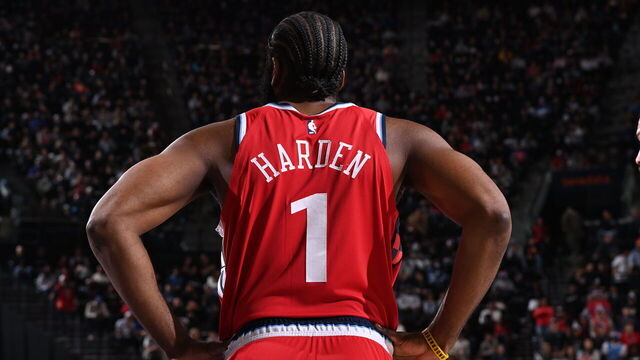 INGLEWOOD, CA - JANUARY 1: James Harden #1 of the LA Clippers during the game against the Utah Jazz on January 1, 2026 at Intuit Dome in Los Angeles, California. NOTE TO USER: User expressly acknowledges and agrees that, by downloading and/or using this Photograph, user is consenting to the terms and conditions of the Getty Images License Agreement. Mandatory Copyright Notice: Copyright 2026 NBAE