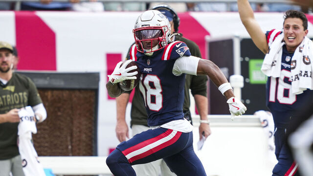 TAMPA, FLORIDA - NOVEMBER 09: Kyle Williams #18 of the New England Patriots runs the ball during an NFL football game against the Tampa Bay Buccaneers at Raymond James Stadium on November 9, 2025 in Tampa, Florida.