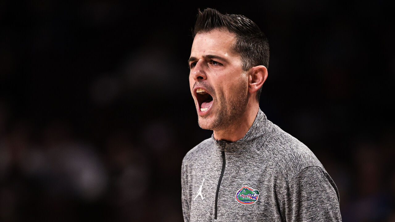 COLUMBIA, SOUTH CAROLINA - JANUARY 28: Head Coach Todd Golden of the Florida Gators reacts during the first half of the basketball game against the South Carolina Gamecocks at Colonial Life Arena on January 28, 2026 in Columbia, South Carolina.