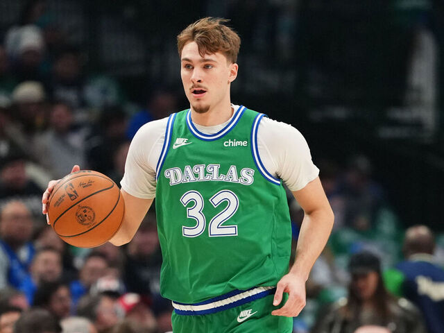 DALLAS, TX - JANUARY 29: Cooper Flagg #32 of the Dallas Mavericks handles the ball during the game against the Charlotte Hornets on January 29, 2026 at American Airlines Center in Dallas, Texas. Mandatory Copyright Notice: Copyright 2026 NBAE