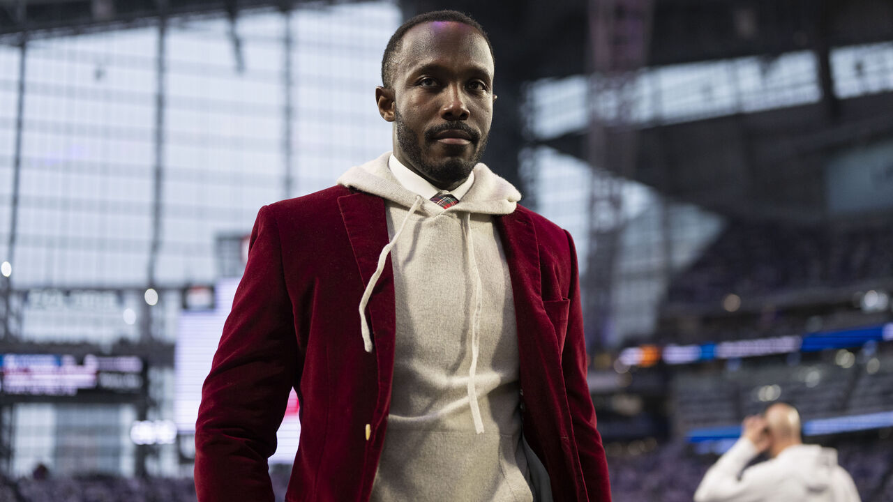 MINNEAPOLIS, MINNESOTA - DECEMBER 25: Kwesi Adofo-Mensah general manager of the Minnesota Vikings walks off the field before the game against the Detroit Lions at U.S. Bank Stadium on December 25, 2025 in Minneapolis, Minnesota.