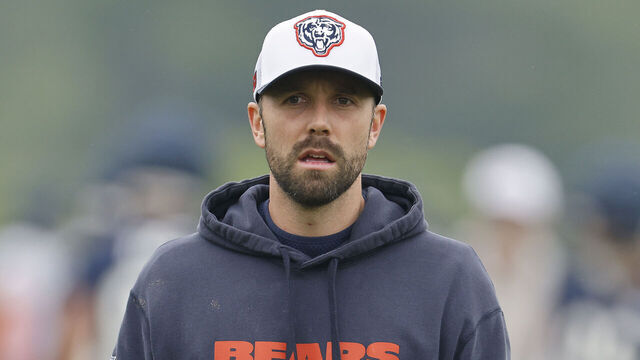 LAKE FOREST, ILLINOIS - JUNE 04: Offensive coordinator Declan Doyle of the Chicago Bears looks on during Chicago Bears OTA Offseason Workout at Halas Hall on June 04, 2025 in Lake Forest, Illinois.
