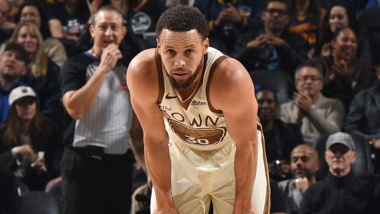 SAN FRANCISCO, CA - JANUARY 30: Stephen Curry #30 of the Golden State Warriors looks on during the game against the Detroit Pistons on January 30, 2026 at Chase Center in San Francisco, California. NOTE TO USER: User expressly acknowledges and agrees that, by downloading and or using this photograph, user is consenting to the terms and conditions of Getty Images License Agreement. Mandatory Copyright Notice: Copyright 2026 NBAE