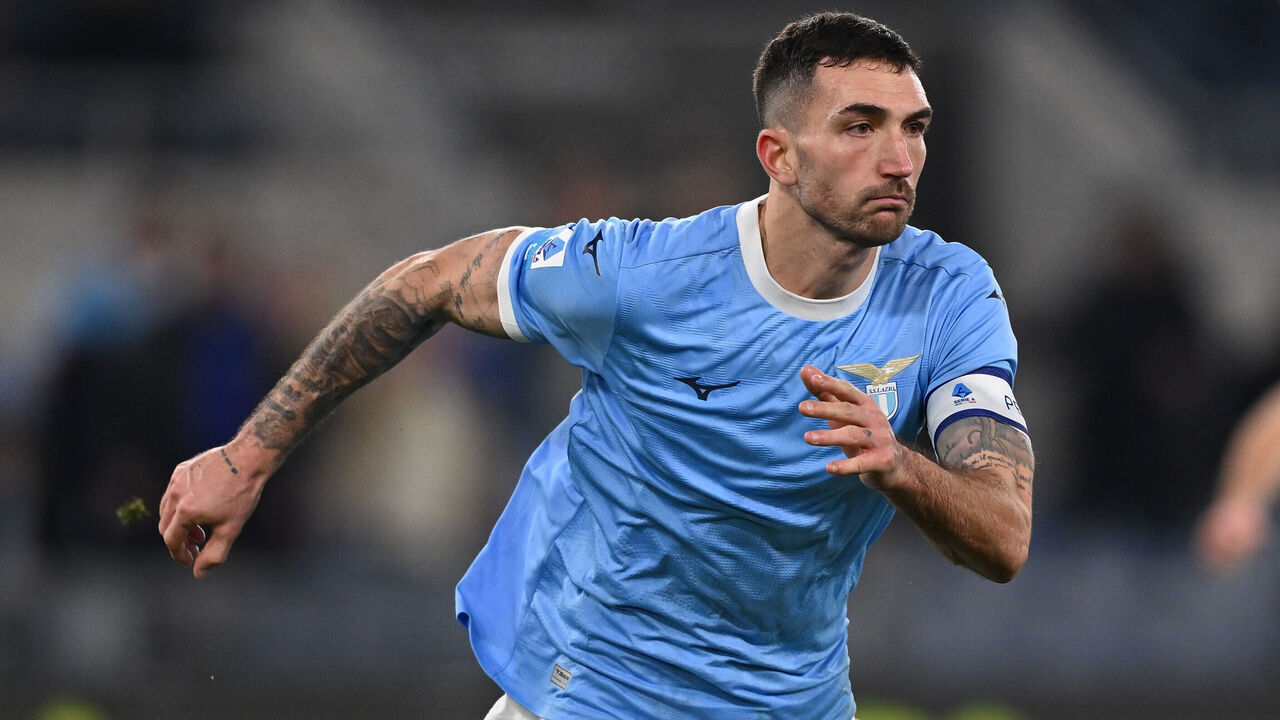 Danilo Cataldi of S.S. Lazio celebrates after scoring the goal to make it 3-2 during the 23rd matchday of the Serie A championship between S.S. Lazio and Genoa C.F.C. at the Stadio Olimpico in Rome, Italy, on January 30, 2026.