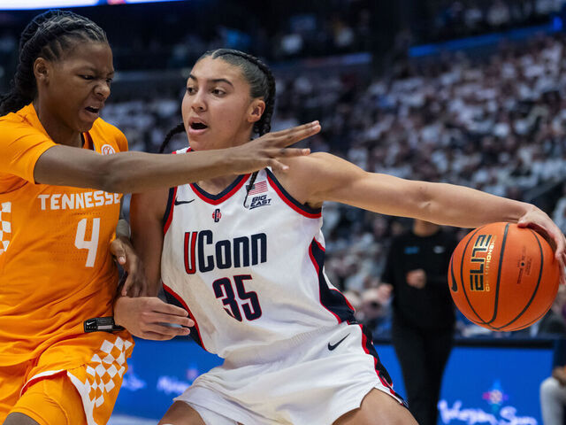 HARTFORD, CONNECTICUT - FEBRUARY 01: Azzi Fudd #35 of the Connecticut Huskies is defended by Kaniya Boyd #4 of the Tennessee Volunteers during the first half of an NCAA women's basketball game at PeoplesBank Arena on February 01, 2026 in Hartford, Connecticut.