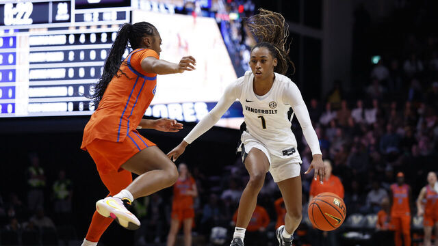 NASHVILLE, TN - FEBRUARY 01: Vanderbilt Commodores guard Mikayla Blakes (1) drives to the basket during a game between the Vanderbilt Commodores and Florida Gators, February 1, 2026, at Memorial Gymnasium in Nashville, Tennessee.