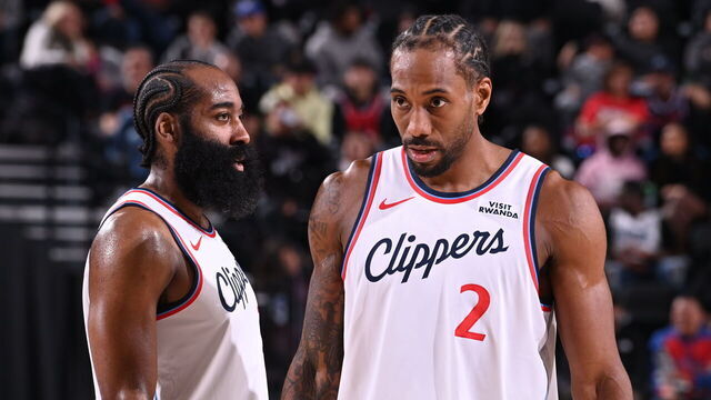 INGLEWOOD, CA - DECEMBER 30: James Harden #1 and Kawhi Leonard #2 of the LA Clippers during the game against the Sacramento Kings on December 30, 2025 at Intuit Dome in Los Angeles, California. NOTE TO USER: User expressly acknowledges and agrees that, by downloading and/or using this Photograph, user is consenting to the terms and conditions of the Getty Images License Agreement. Mandatory Copyright Notice: Copyright 2025 NBAE