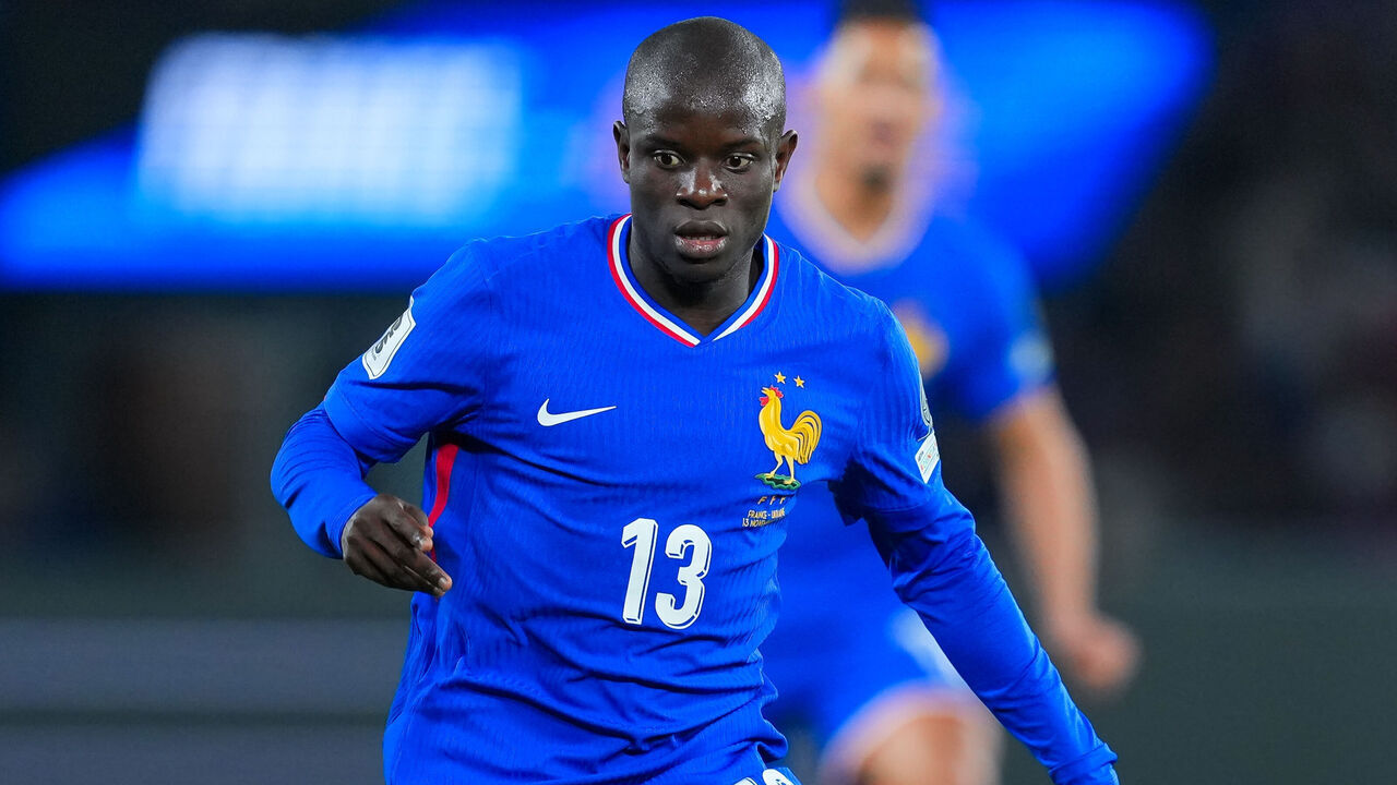 PARIS, FRANCE - NOVEMBER 13: N'Golo Kante of France controls the ball during the FIFA World Cup 2026 qualifier match between France and Ukraine at Parc des Princes on November 13, 2025 in Paris, France.