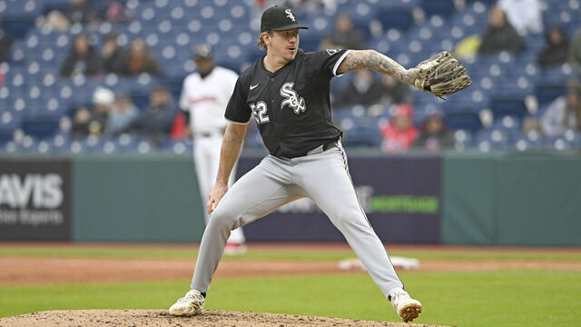 CLEVELAND, OHIO - APRIL 10, 2025: Mike Clevinger #52 of the Chicago White Sox throws a pitch during the eighth inning against the Cleveland Guardians at Progressive Field on April 10, 2025 in Cleveland, Ohio.